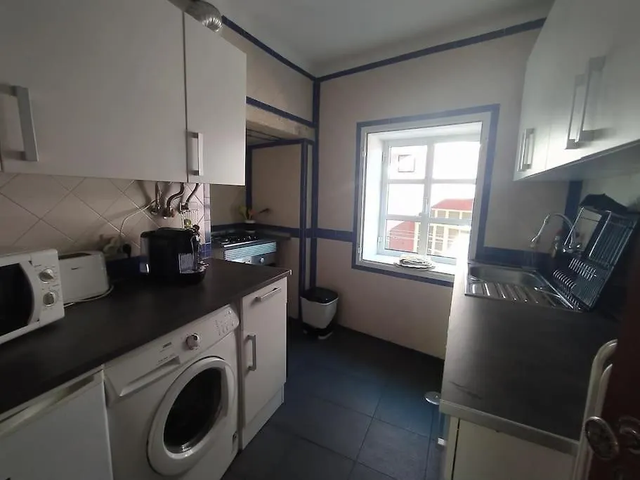 New In Town Lisboa Principe Real Appartement